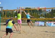 II Turniej Siatkówki Plażowej wygrywa Maksym Sysoiev i Tomek Wiącek