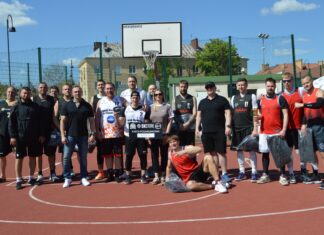 Planet Team zwycięża w wareckim streetbalu!